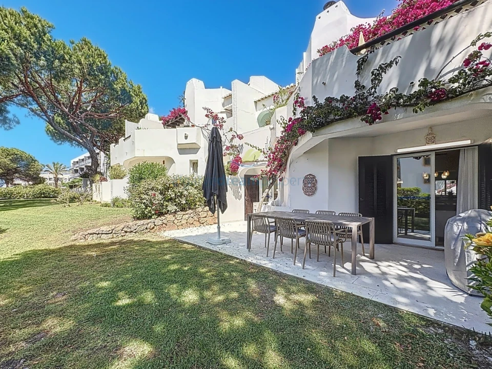Apartamento T2 para Venda em Albufeira e Olhos de Água Foto 32