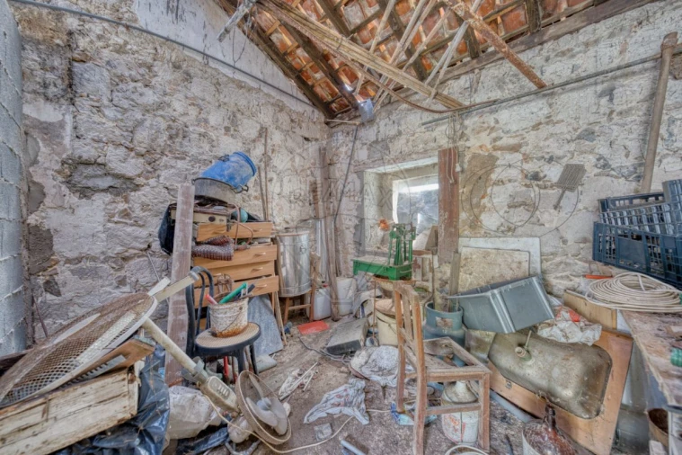 Moradia T2 para Venda em Almoster Foto 19