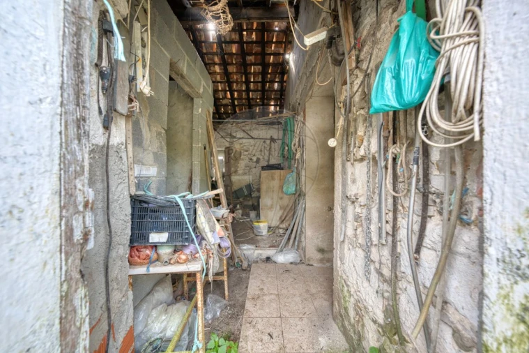 Moradia T2 para Venda em Almoster Foto 23