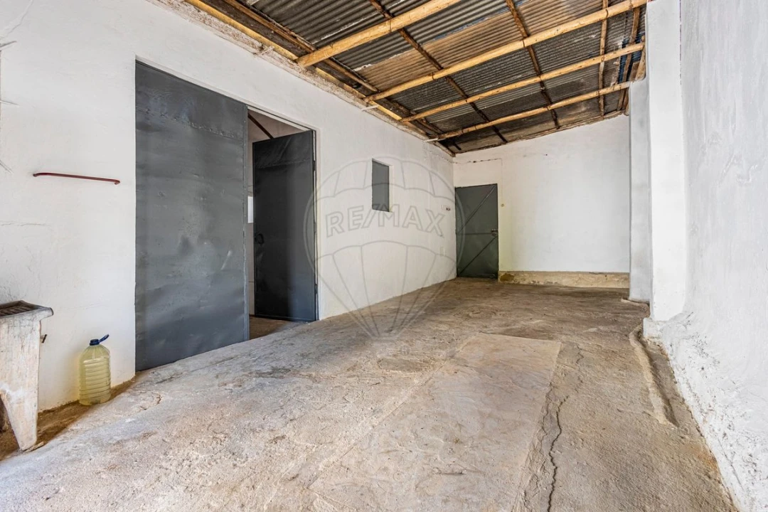 Moradia T2 para Venda em Manique do Intendente, Vila Nova de São Pedro e Maçussa Foto 17