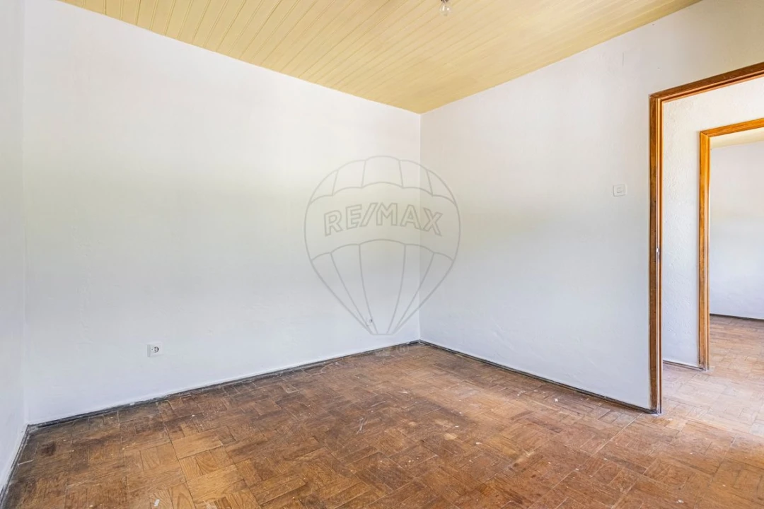 Moradia T2 para Venda em Manique do Intendente, Vila Nova de São Pedro e Maçussa Foto 6