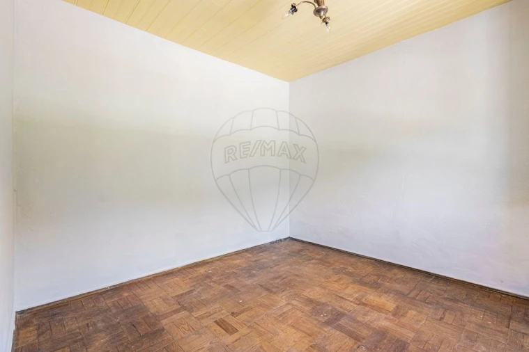 Moradia T2 para Venda em Manique do Intendente, Vila Nova de São Pedro e Maçussa Foto 8