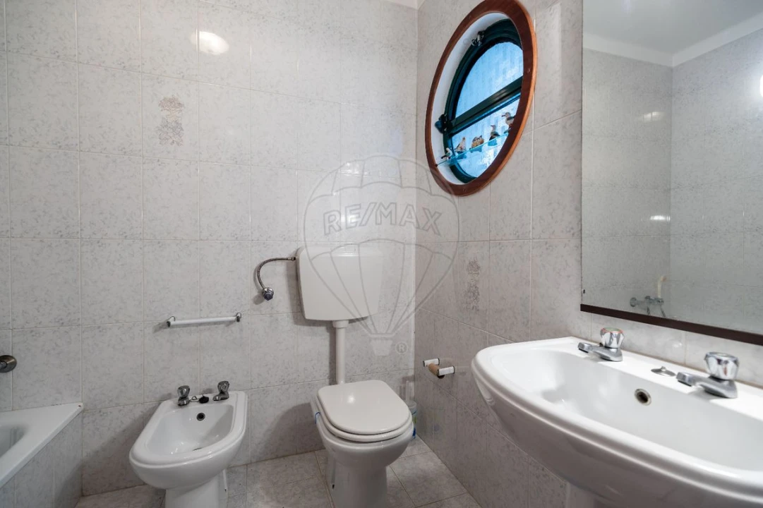 Apartamento T2 para Venda em Atouguia da Baleia Foto 10