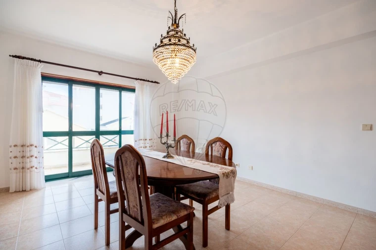 Apartamento T2 para Venda em Atouguia da Baleia Foto 28