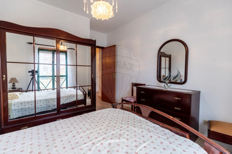 Apartamento T2 para Venda em Atouguia da Baleia Foto 30