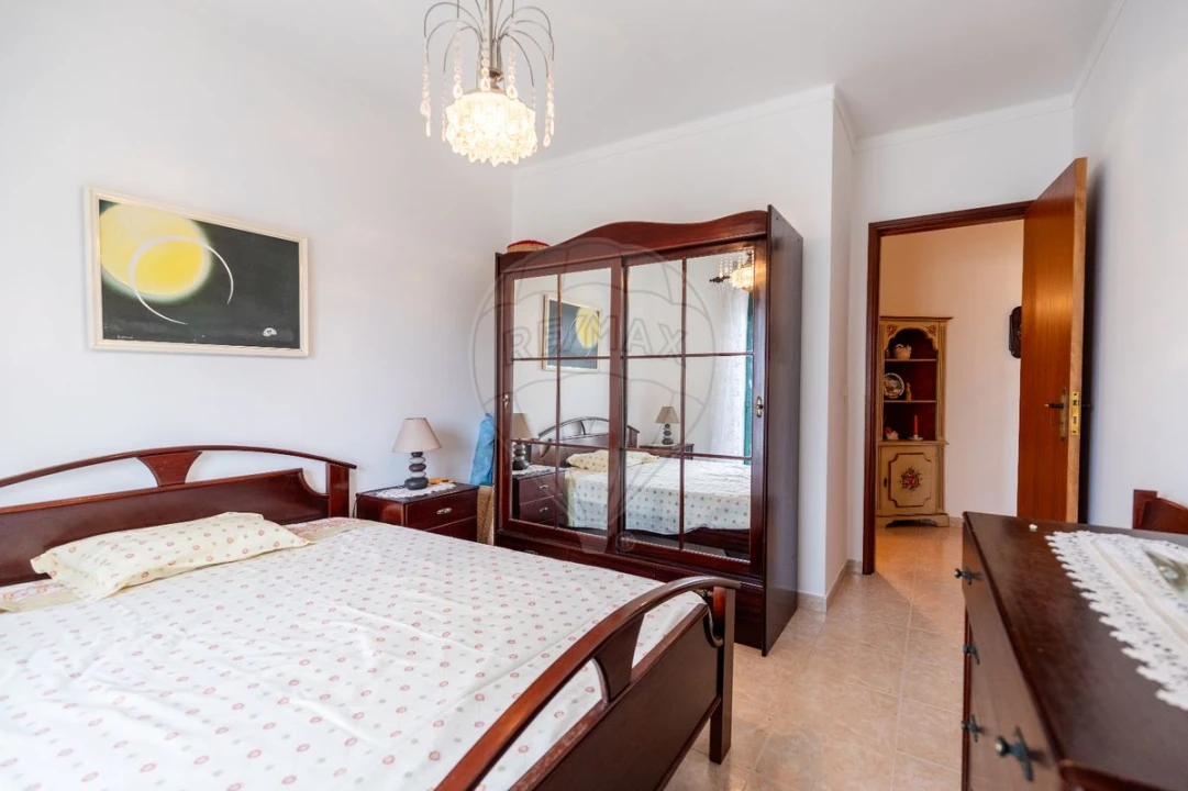 Apartamento T2 para Venda em Atouguia da Baleia Foto 25