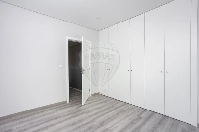 Moradia T3 para Venda em Fernao Ferro