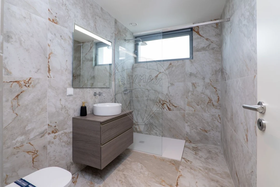 Apartamento T3 para Venda em São João da Madeira Foto 21