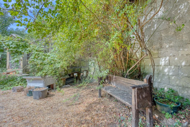 Moradia T4 para Venda em Santa Marinha Foto 32