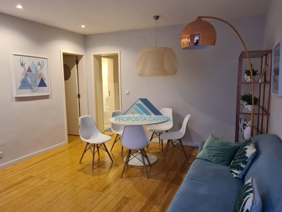 Apartamento T2 para Venda em Santo António Foto 3