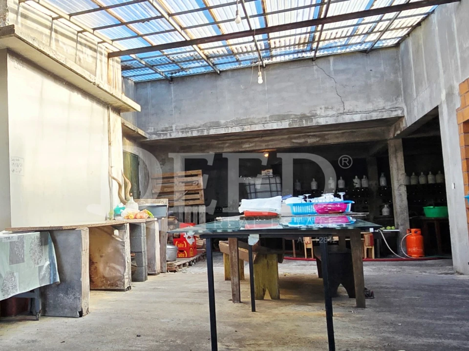 Terreno Misto para Venda em Arco da Calheta Foto 18