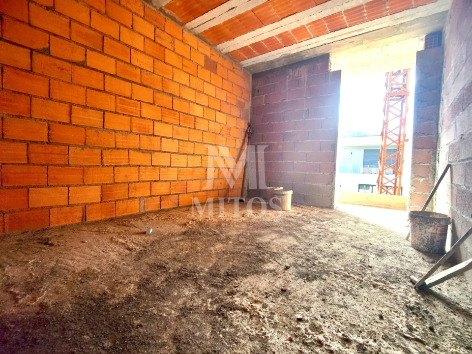 Moradia T3 para Venda em Correlhã Foto 13