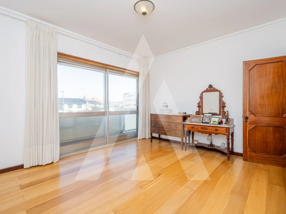 Apartamento T4 para Venda em Ovar, São João, Arada e São Vicente de Pereira Jusã Foto 14