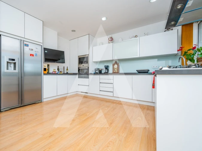 Apartamento T4 para Venda em Ovar, São João, Arada e São Vicente de Pereira Jusã Foto 3