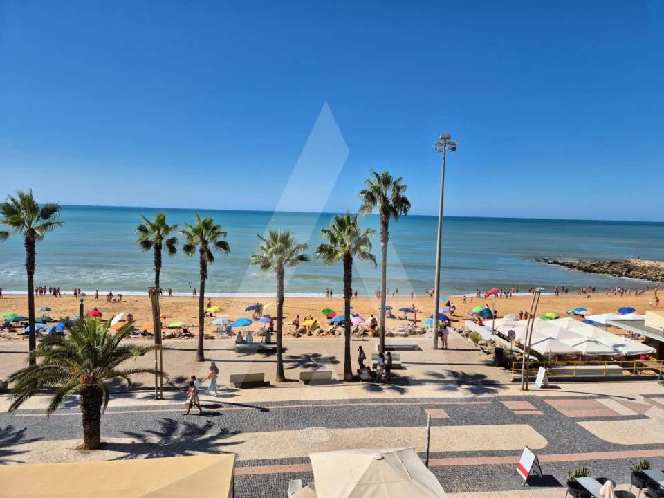 Apartamento T3 para Venda em Quarteira Foto 1