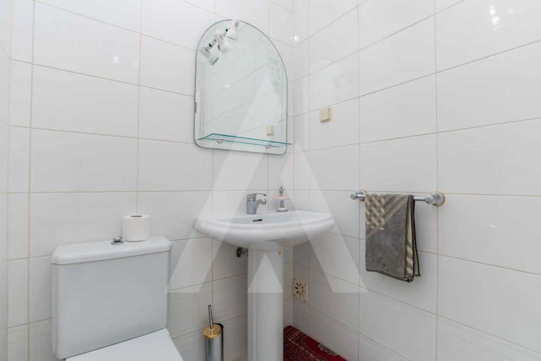 Apartamento T3 para Venda em Quarteira Foto 29