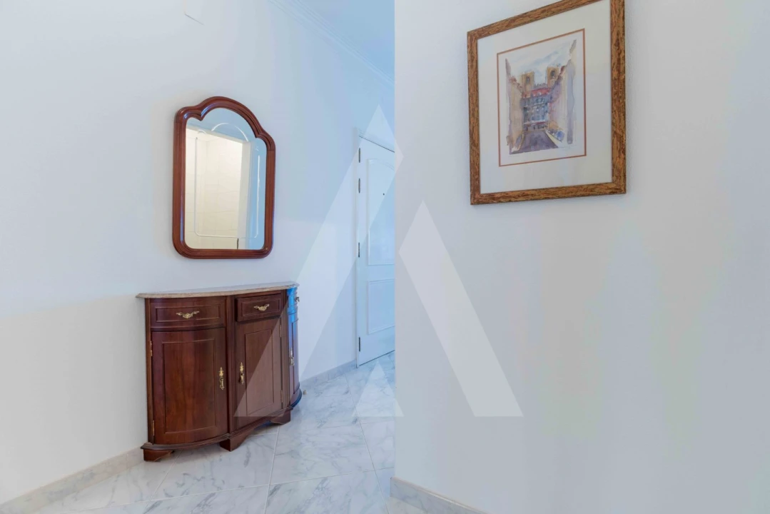 Apartamento T3 para Venda em Quarteira Foto 32