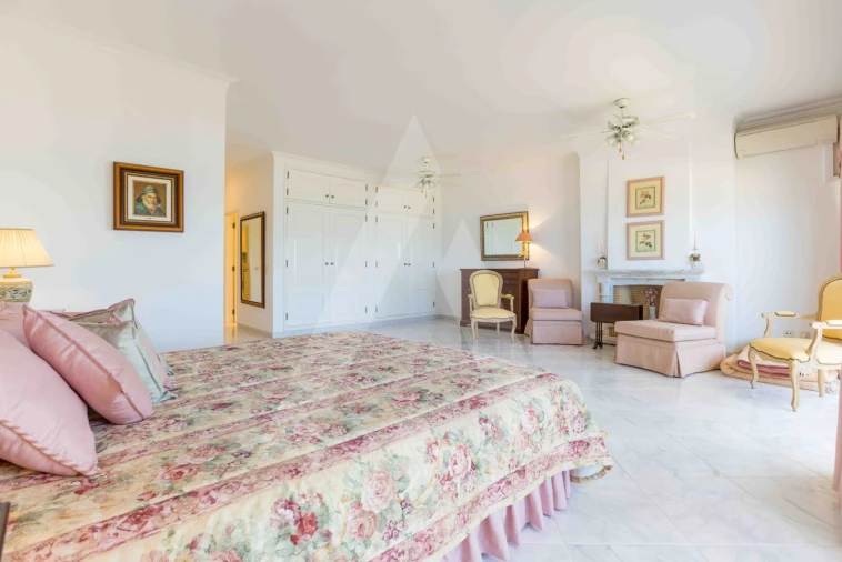 Apartamento T3 para Venda em Quarteira Foto 14