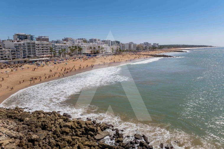 Apartamento T3 para Venda em Quarteira Foto 40