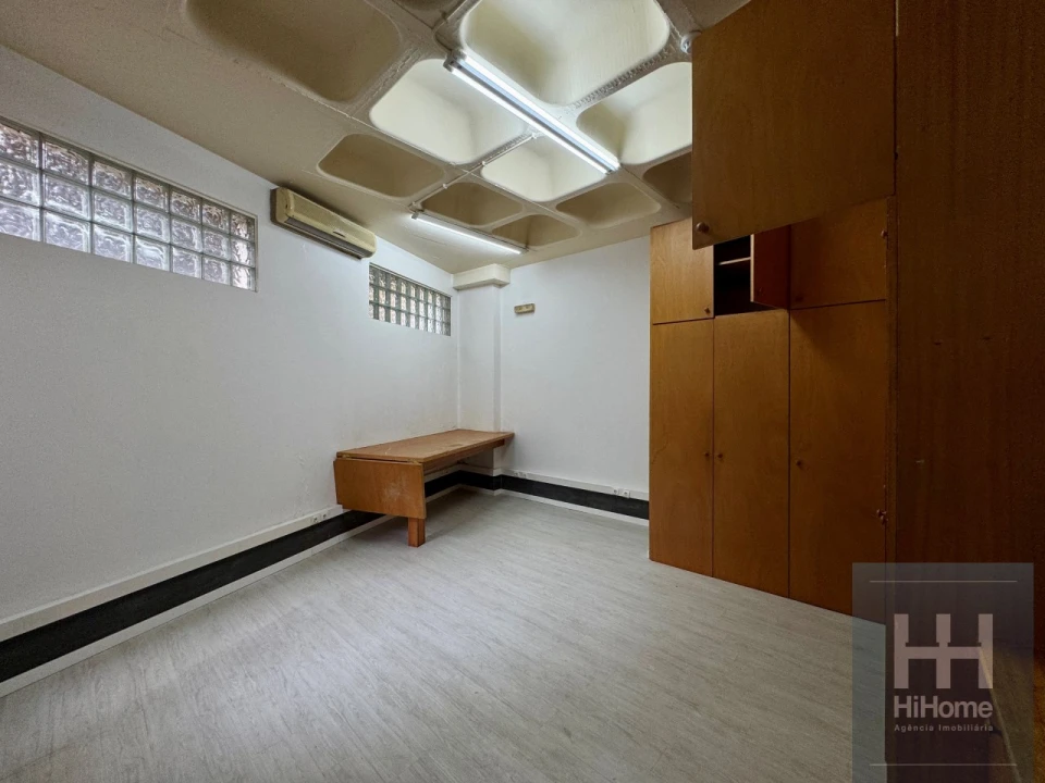 Loja para Arrendamento em Funchal (Se) Foto 14