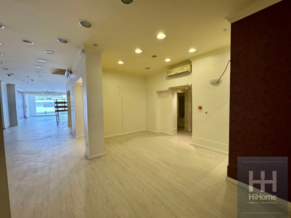 Loja para Arrendamento em Funchal (Se) Foto 1