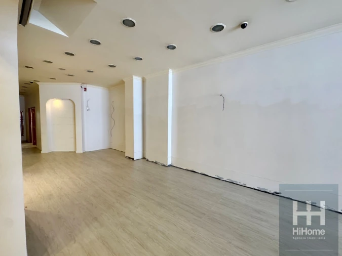 Loja para Arrendamento em Funchal (Se) Foto 9