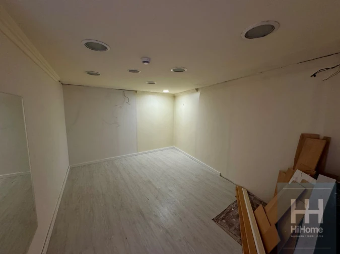 Loja para Arrendamento em Funchal (Se) Foto 11