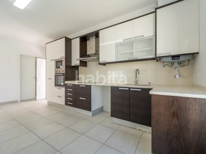 Quinta T4 para Venda em Ericeira Foto 11