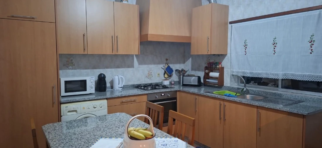 Apartamento T1 para Venda em Crespos e Pousada Foto 8