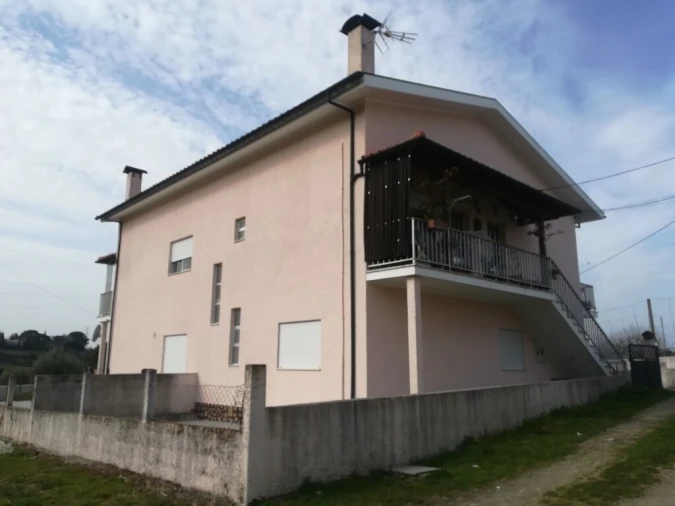 Apartamento T1 para Venda em Crespos e Pousada Foto 3