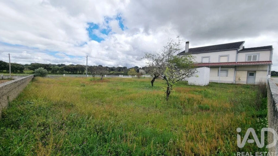 Moradia T4 para Venda em Freineda Foto 30