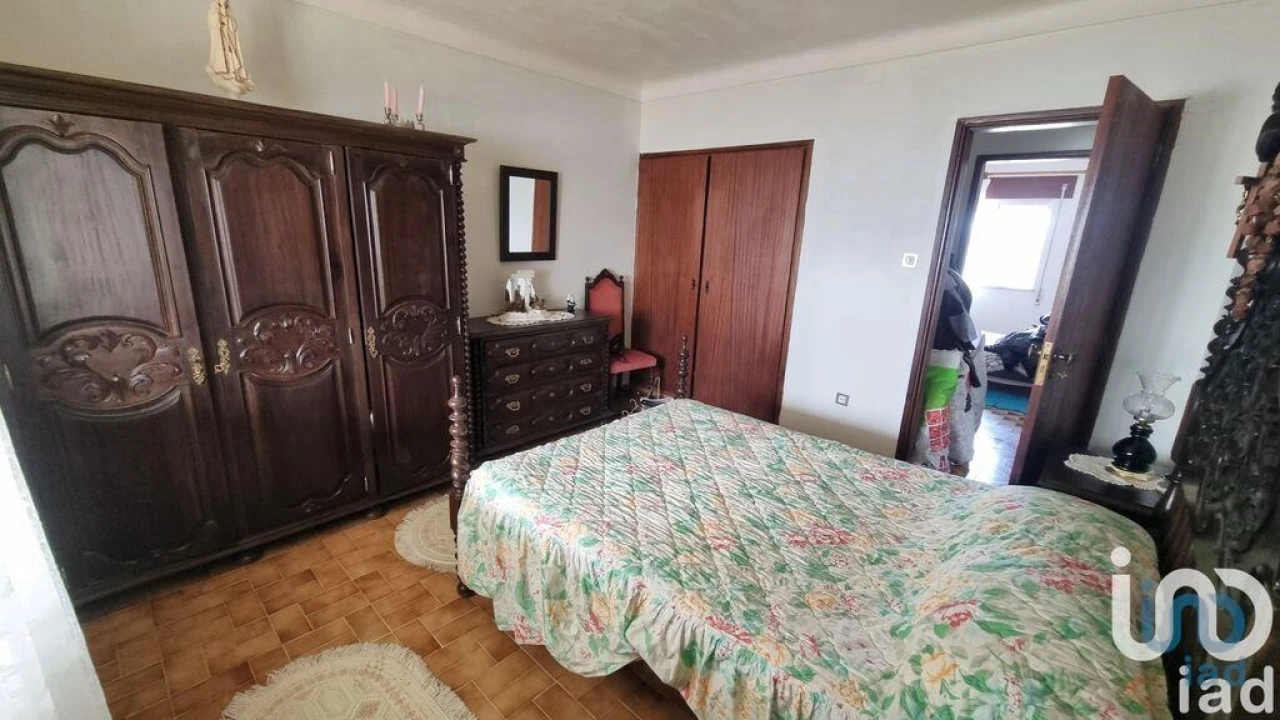 Moradia T4 para Venda em Freineda Foto 7