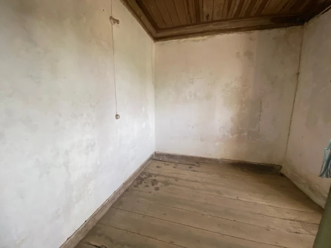 Moradia T2 para Venda em Nossa Senhora do Pranto Foto 12