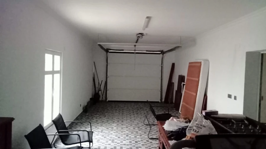 Moradia T5 para Venda em Santa Maria e São Miguel, São Martinho, São Pedro Penaferrim Foto 14