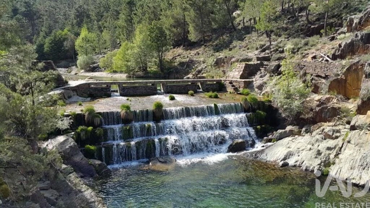 Moradia T2 para Venda em Verdelhos Foto 19