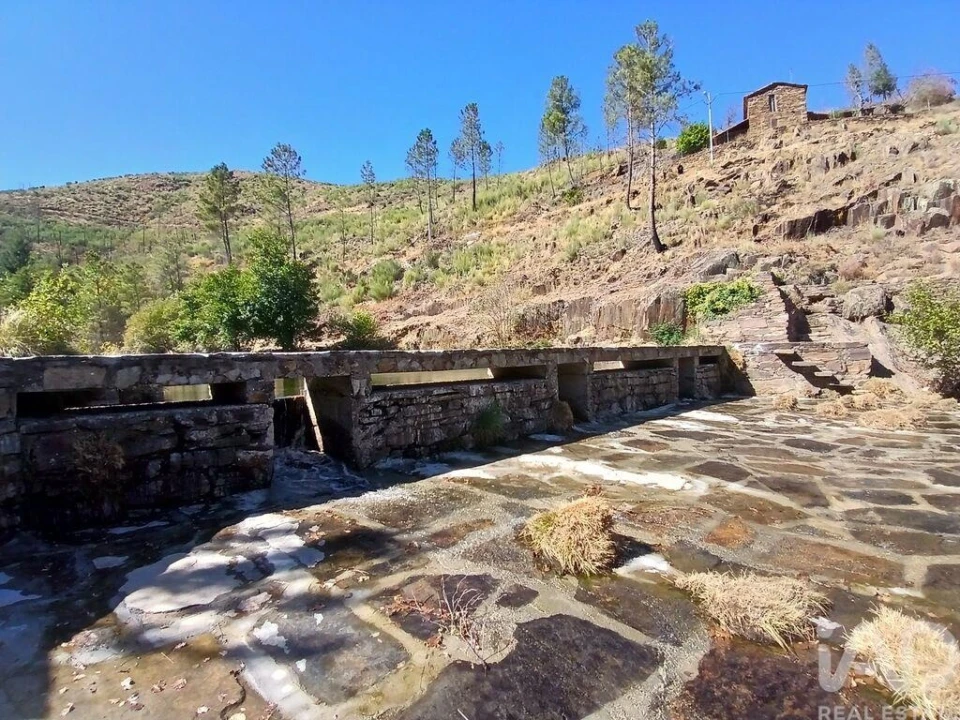 Moradia T2 para Venda em Verdelhos Foto 26