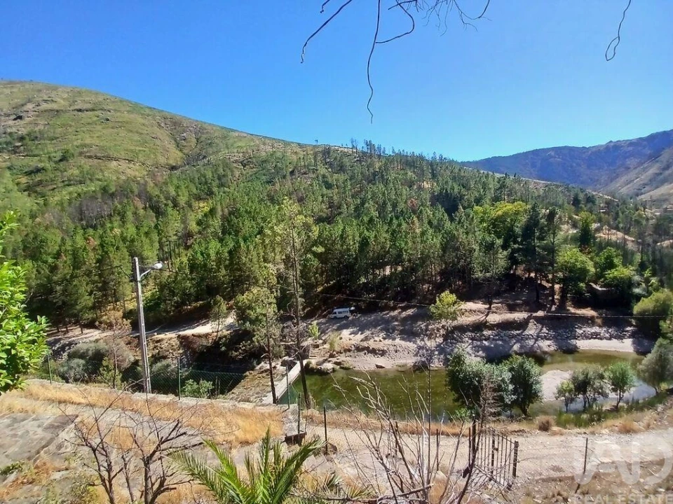 Moradia T2 para Venda em Verdelhos Foto 17