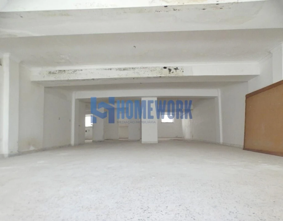 Loja para Venda em Agualva e Mira-Sintra Foto 11