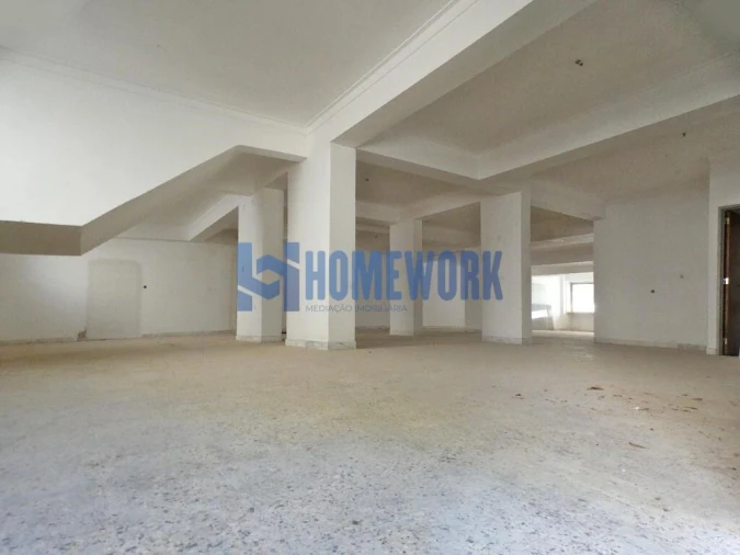 Loja para Venda em Agualva e Mira-Sintra Foto 2