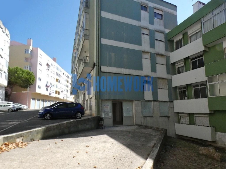 Loja para Venda em Agualva e Mira-Sintra Foto 12