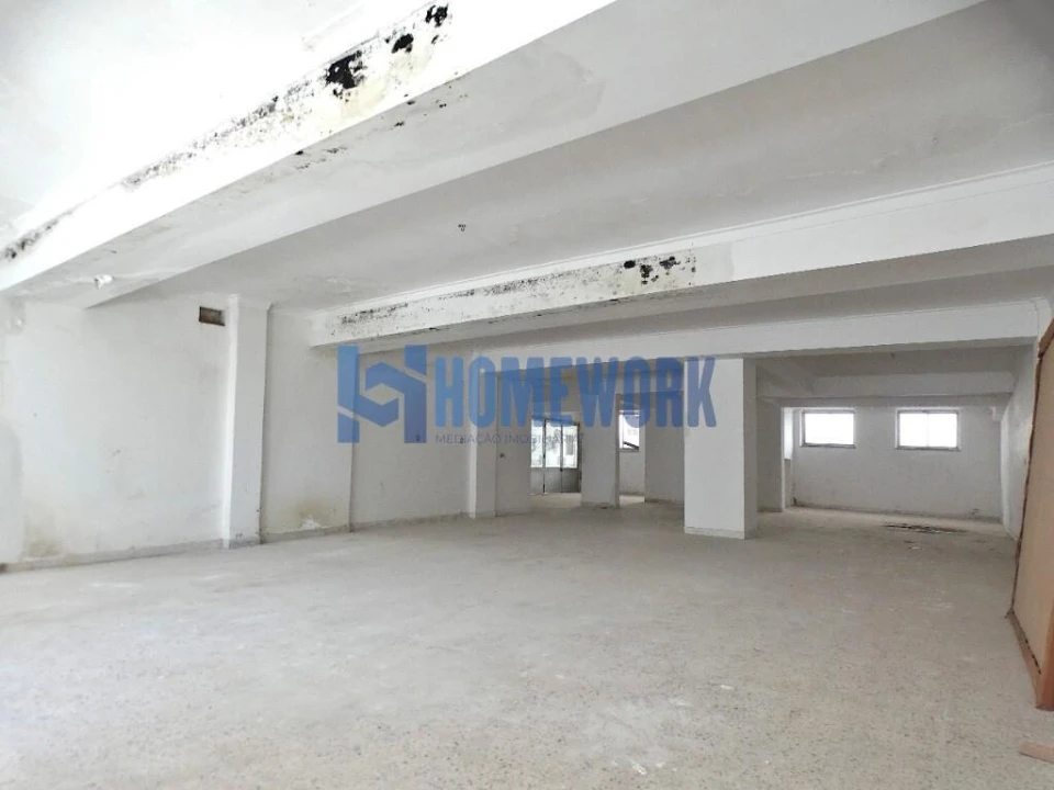 Loja para Venda em Agualva e Mira-Sintra Foto 7