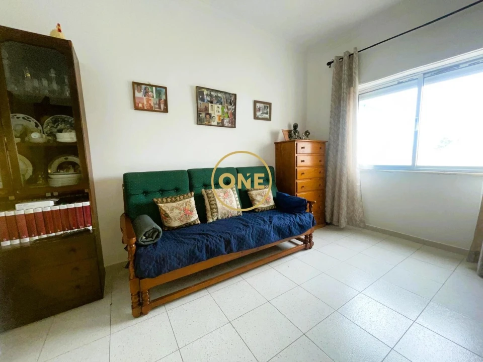 Apartamento T2 para Venda em Barreiro e Lavradio Foto 2