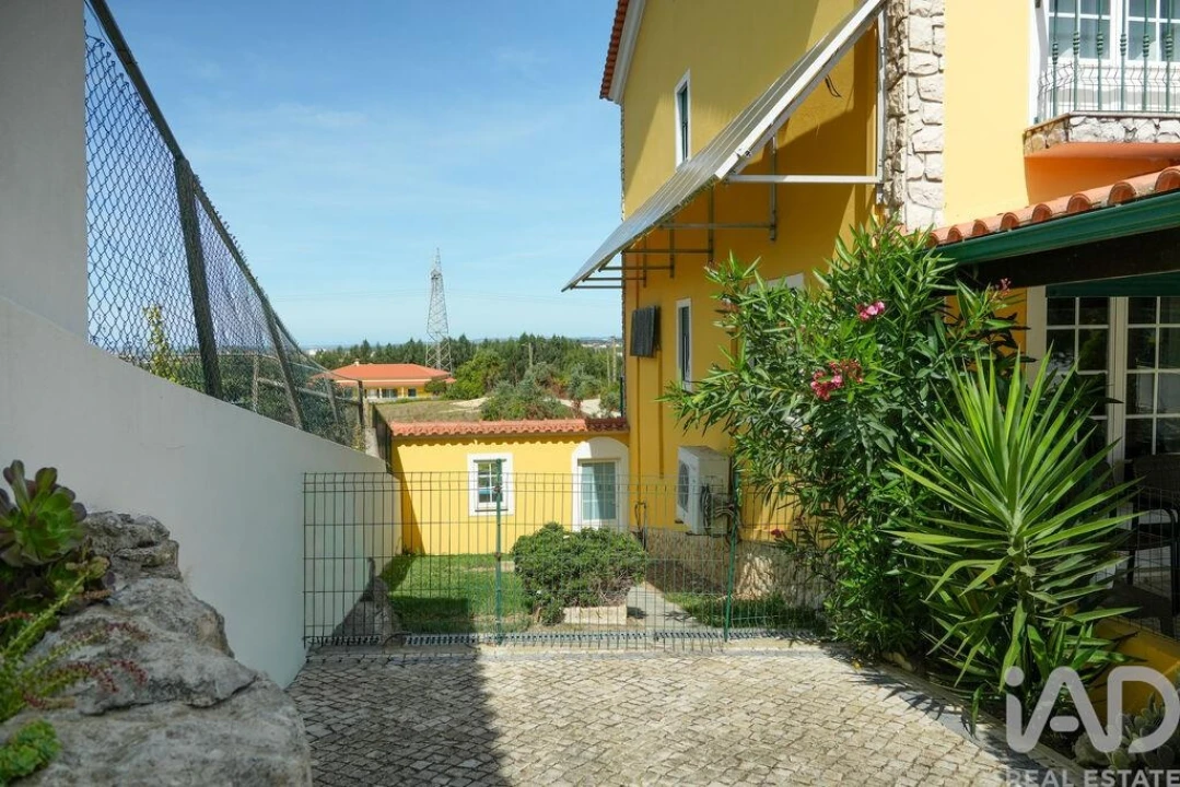 Moradia T3 para Venda em Lamas e Cercal Foto 29