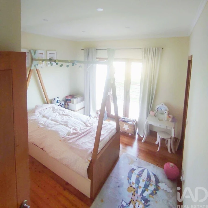 Moradia T3 para Venda em Candemil e Gondar Foto 20