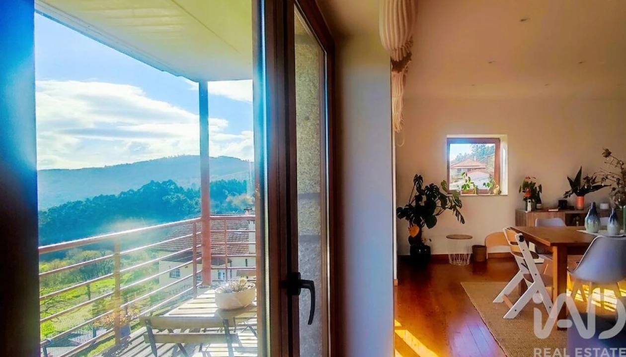 Moradia T3 para Venda em Candemil e Gondar Foto 25