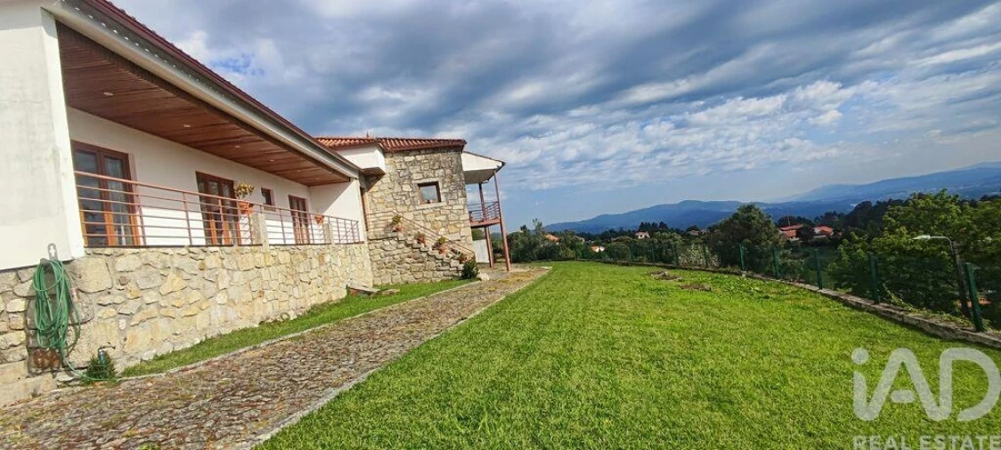 Moradia T3 para Venda em Candemil e Gondar Foto 12