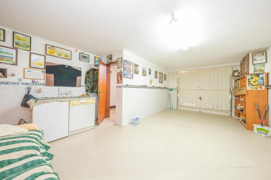 Moradia T4 para Venda em Santo Antonio da Charneca Foto 47