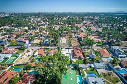 Moradia T4 para Venda em Corroios