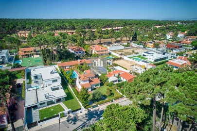 Moradia T4 para Venda em Corroios