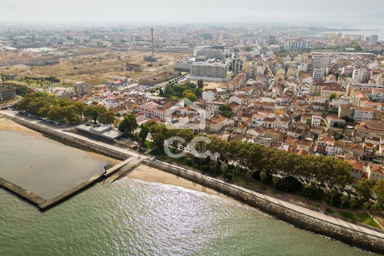 Apartamento T3 para Venda em Barreiro e Lavradio Foto 85